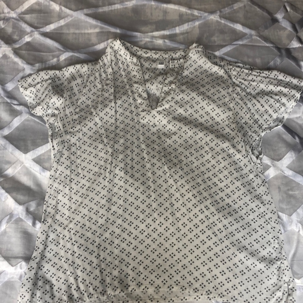 Gap t-shirt